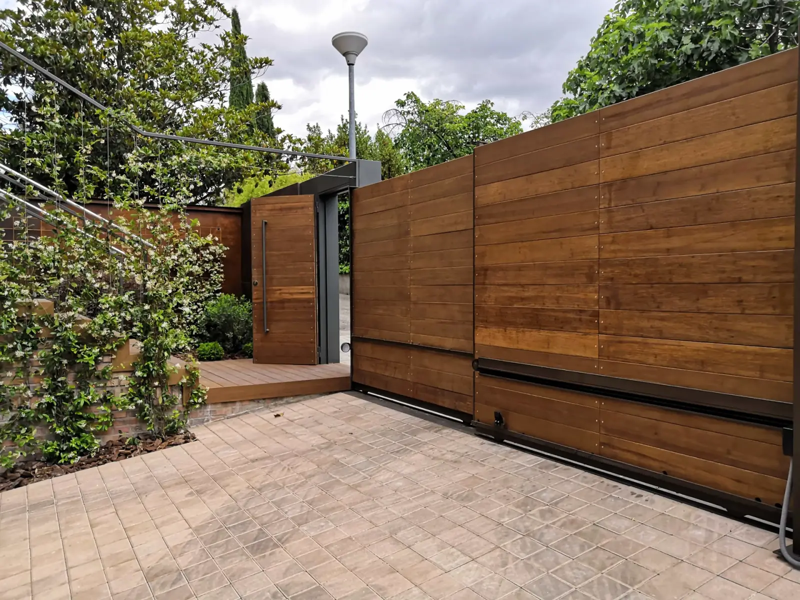 Bamboo Fencing & Cladding NZ | Engineered by Dasso